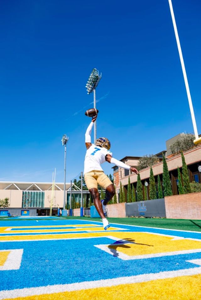 Athlete profile featured image number 2 of 5