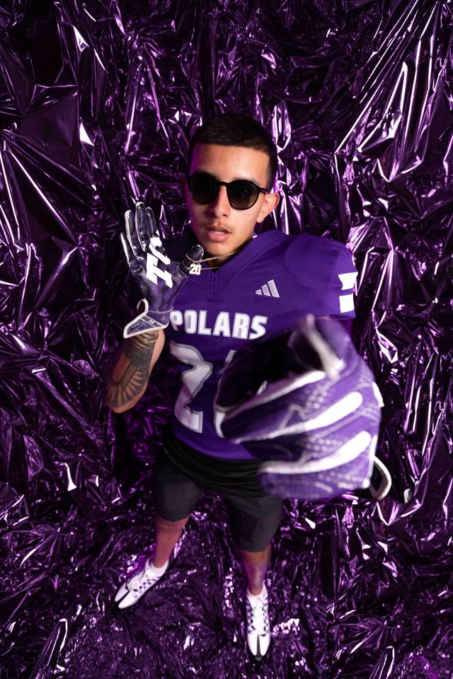 Athlete profile featured image number 3 of 7