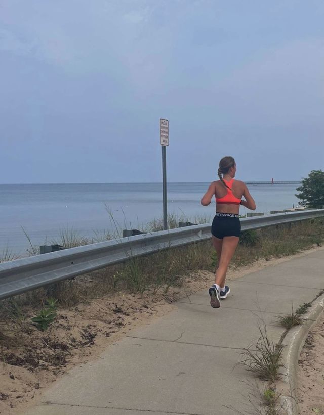 Athlete profile featured image number 2 of 5