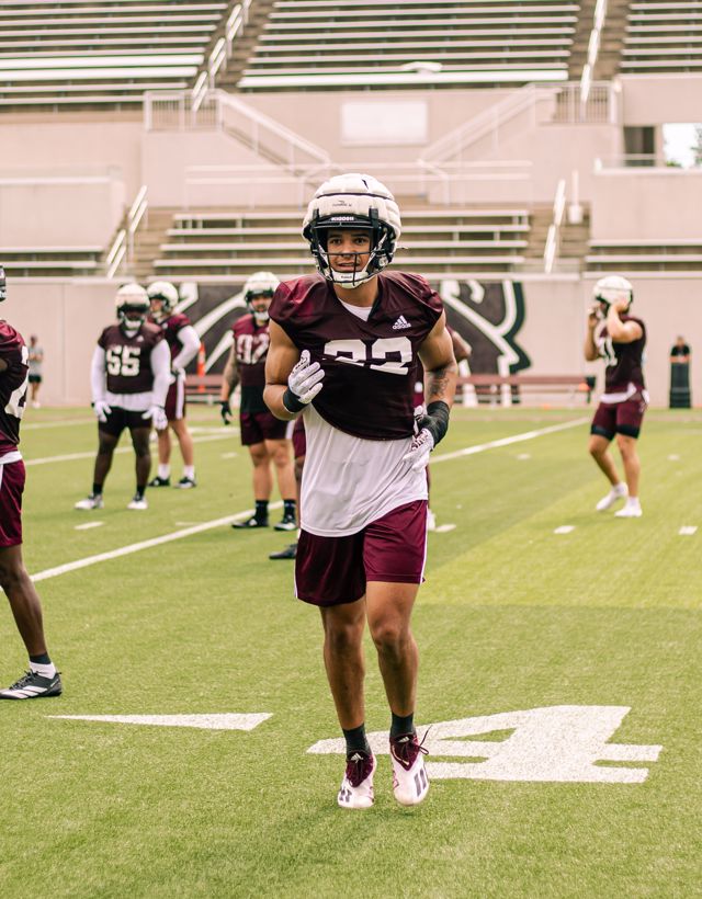 Athlete profile featured image number 3 of 10