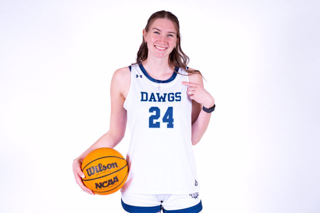 Athlete profile featured image number 2 of 5