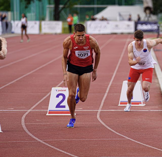 Athlete profile featured image number 3 of 5