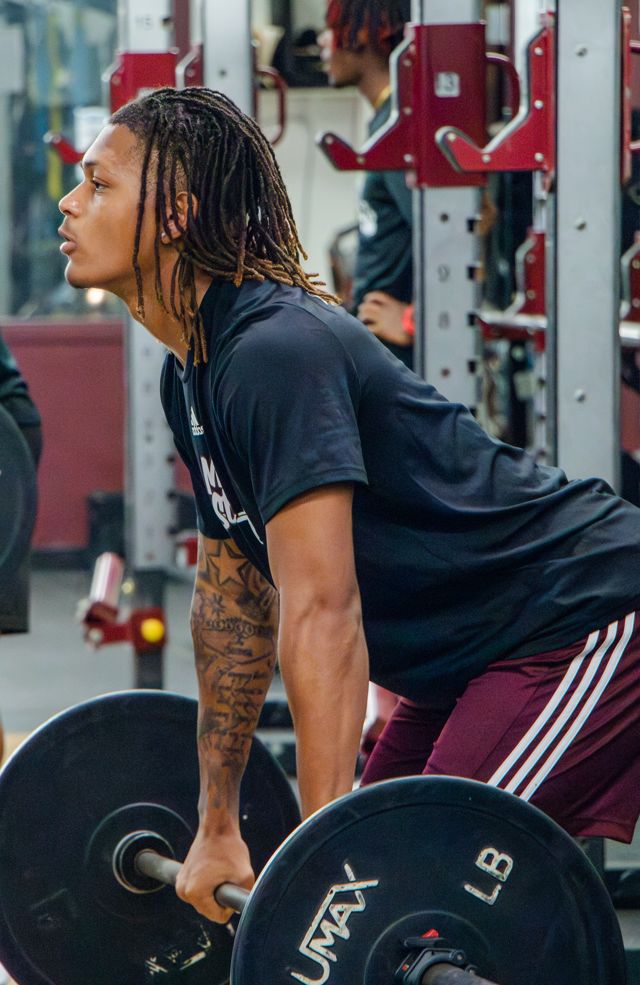 Athlete profile featured image number 1 of 7