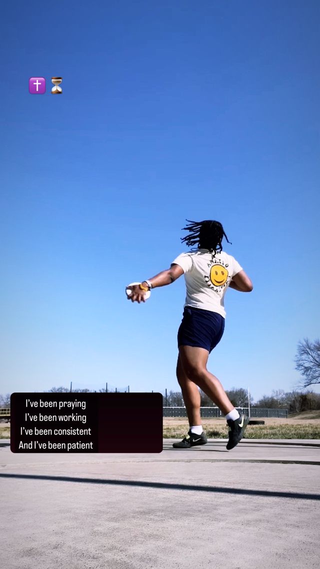 Athlete profile featured image number 2 of 4