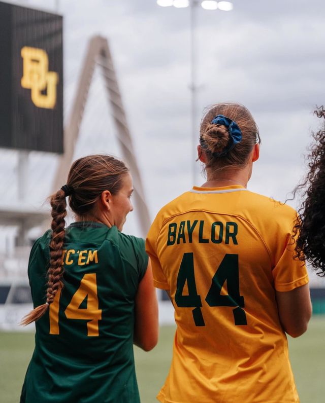 Athlete profile featured image number 3 of 5