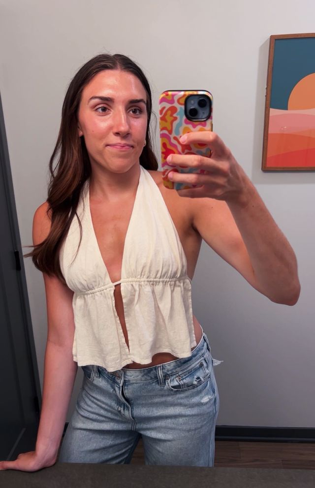 Athlete profile featured image number 4 of 5