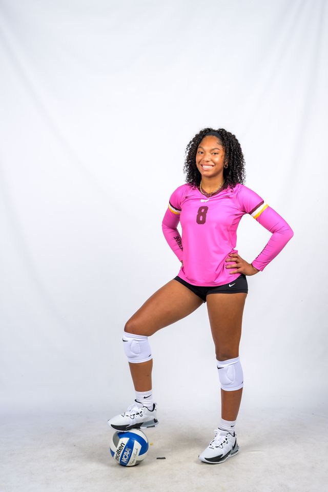 Athlete profile featured image number 2 of 5