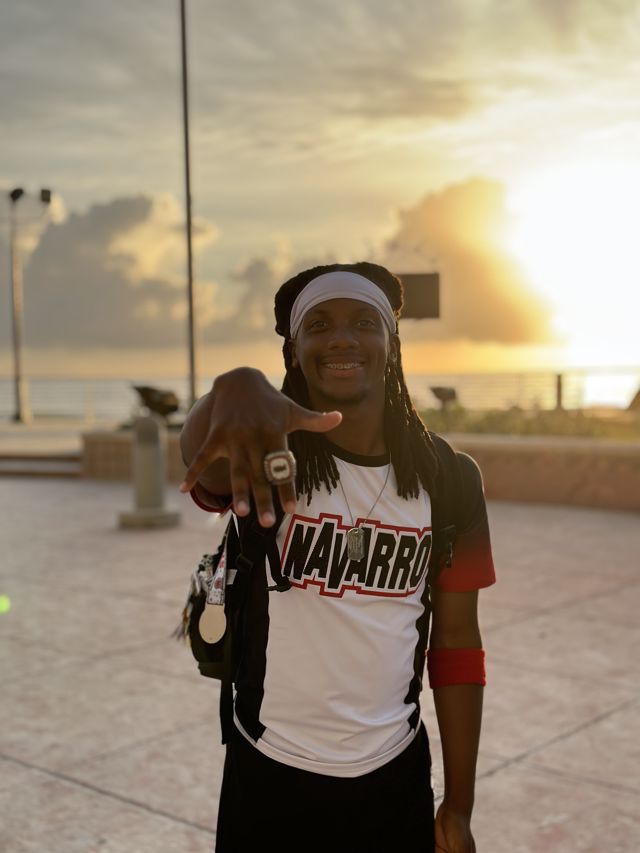 Athlete profile featured image number 2 of 5