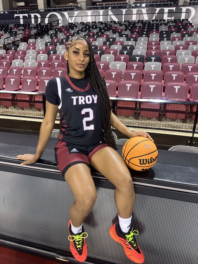 Athlete profile featured image number 1 of 4