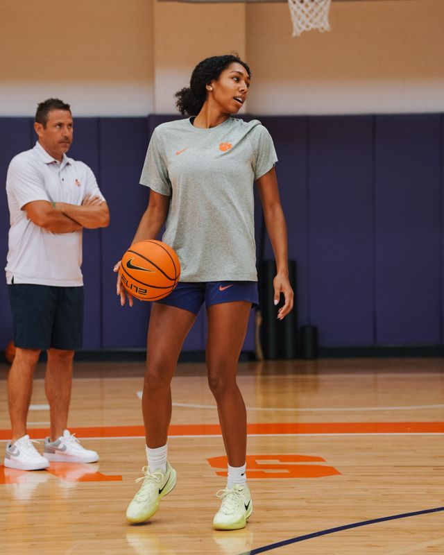 Athlete profile featured image number 9 of 10