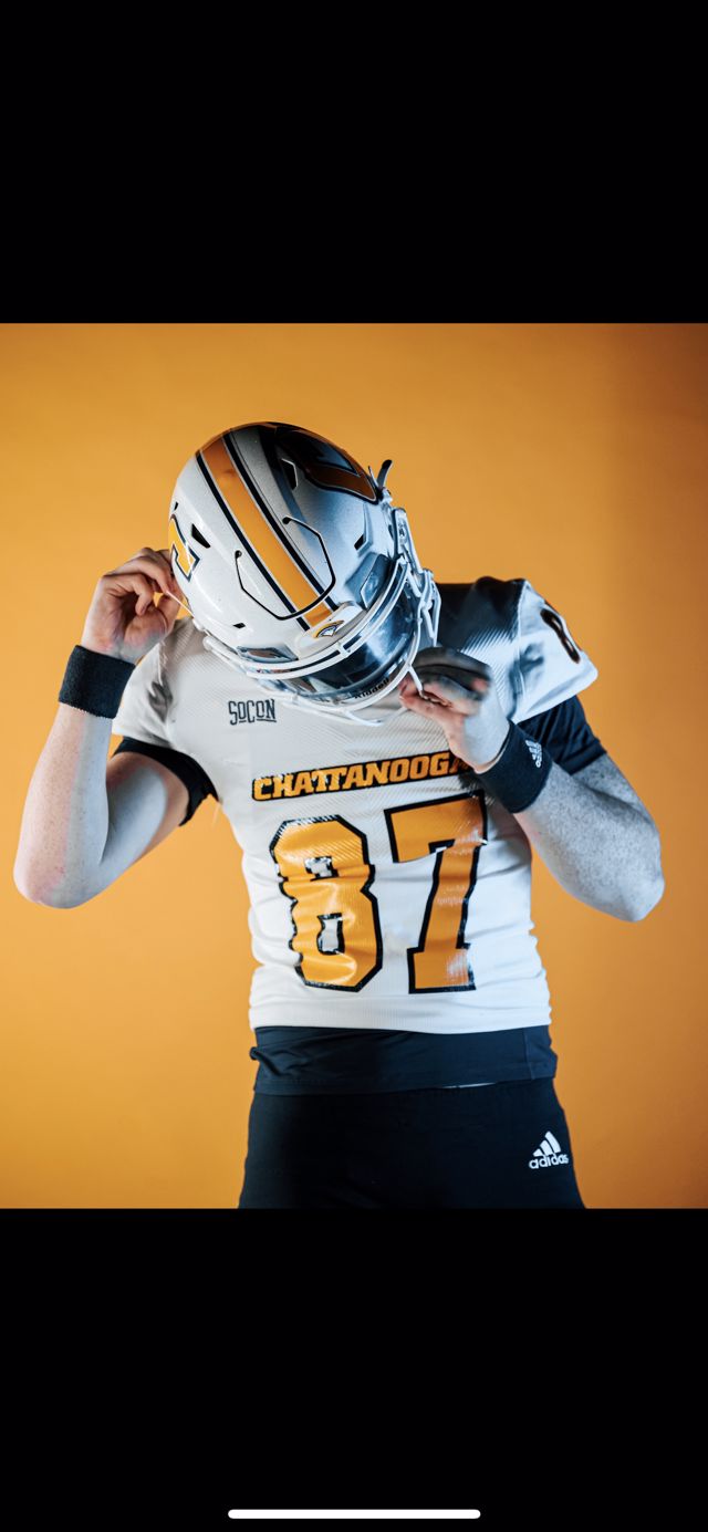 Athlete profile featured image number 1 of 5