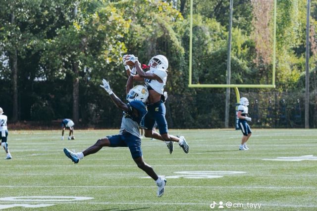 Athlete profile featured image number 3 of 5