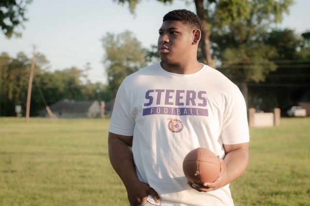 Athlete profile featured image number 2 of 4