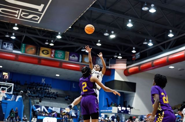 Athlete profile featured image number 2 of 4