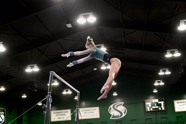 Athlete profile featured image number 6 of 8