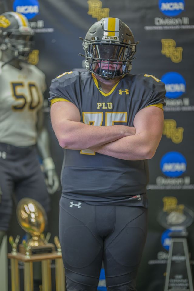 Athlete profile featured image number 2 of 5