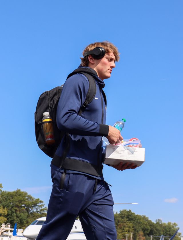 Athlete profile featured image number 1 of 5