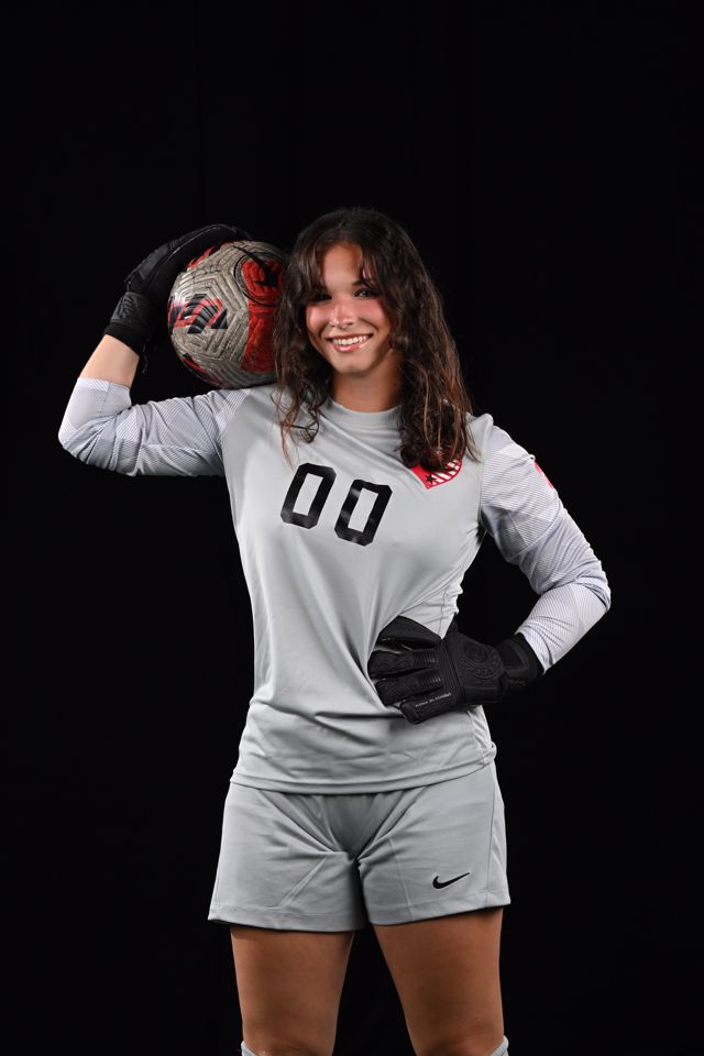 Athlete profile featured image number 1 of 5