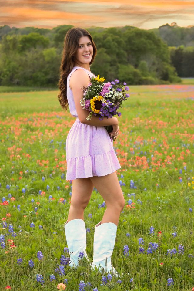 Athlete profile featured image number 1 of 10