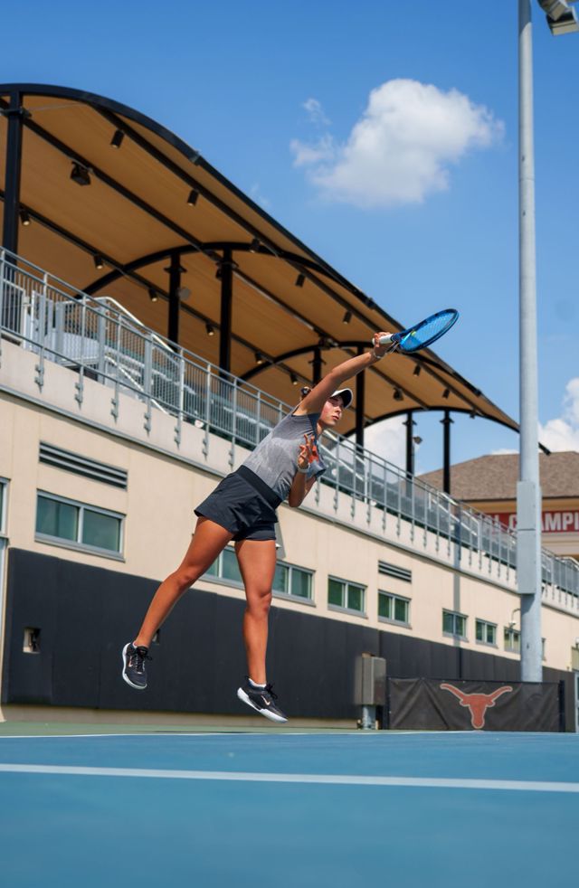 Athlete profile featured image number 1 of 5