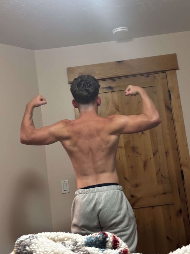 Athlete profile featured image number 1 of 4