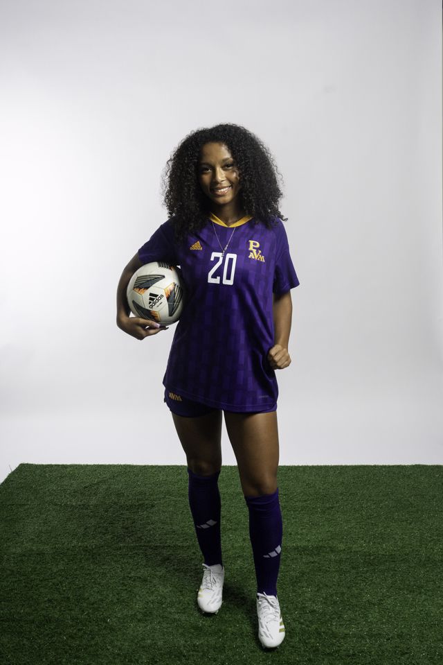 Athlete profile featured image number 1 of 4