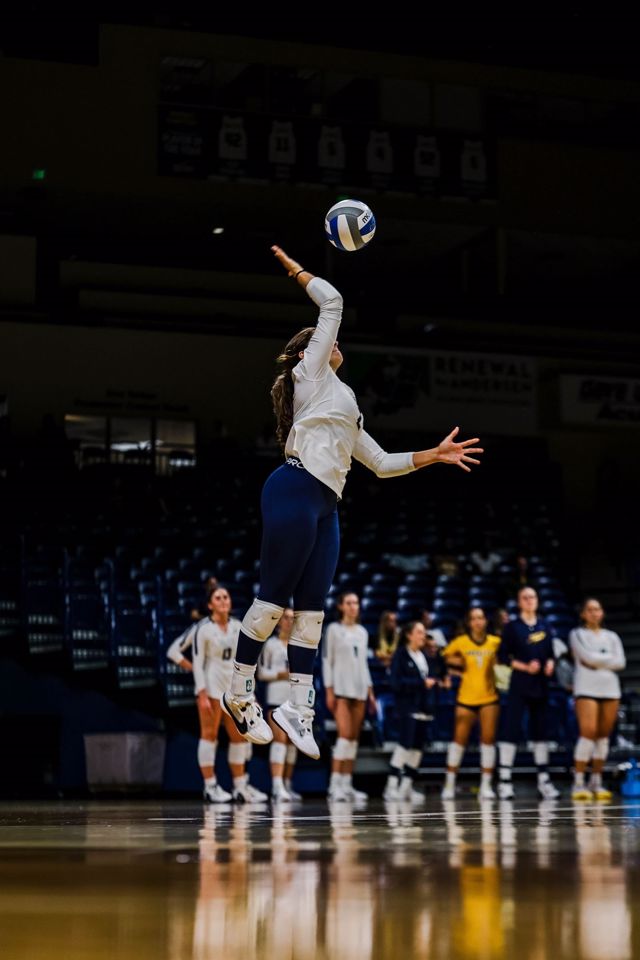 Athlete profile featured image number 2 of 5