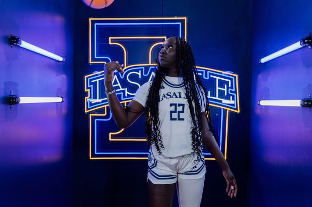 Athlete profile featured image number 1 of 4