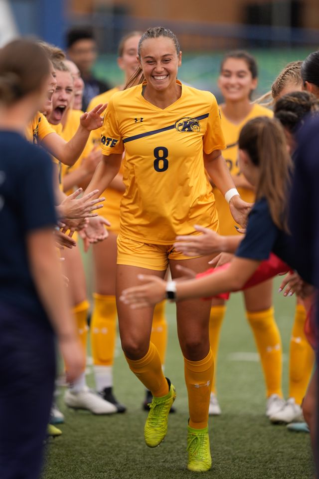 Athlete profile featured image number 4 of 5