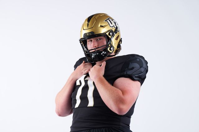 Athlete profile featured image number 1 of 5