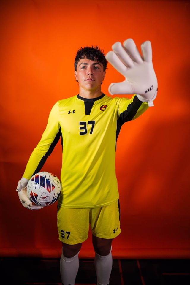 Athlete profile featured image number 1 of 5