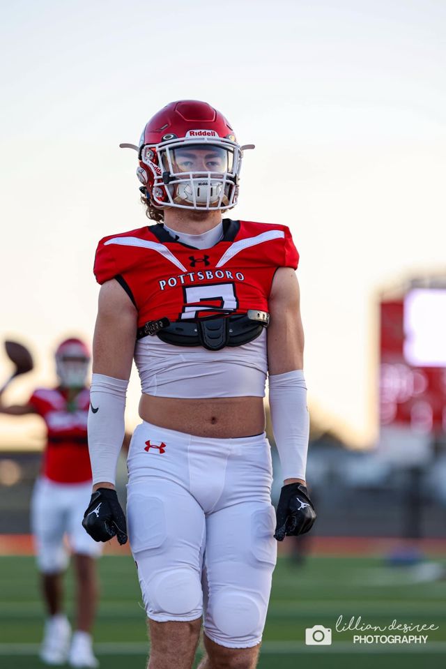 Athlete profile featured image number 1 of 5