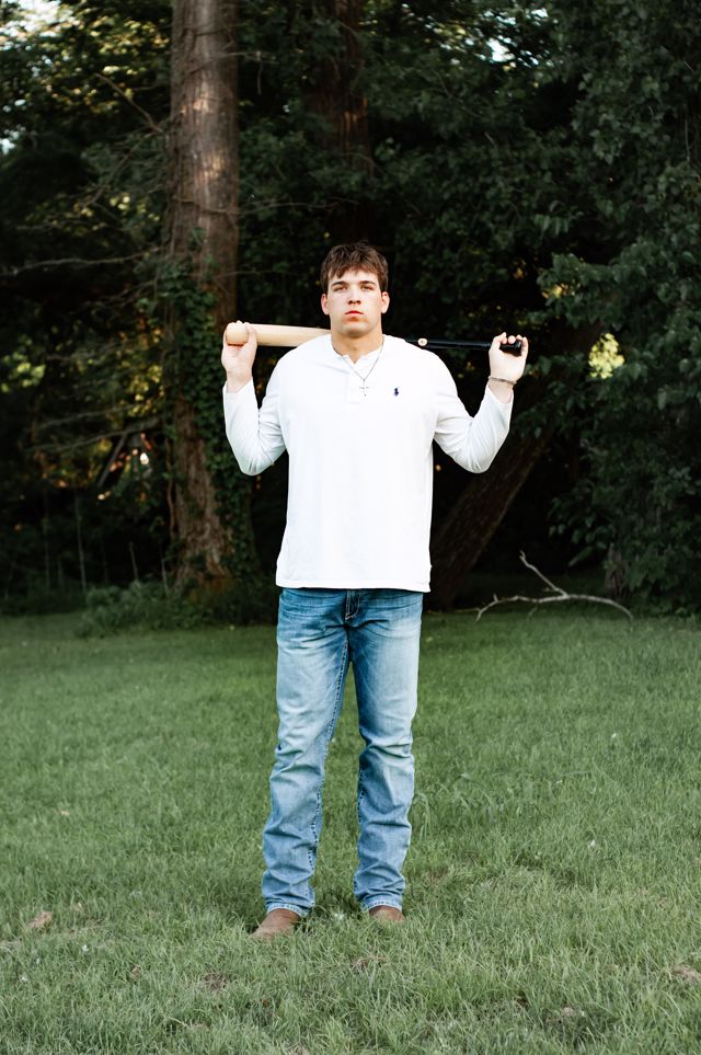 Athlete profile featured image number 1 of 4