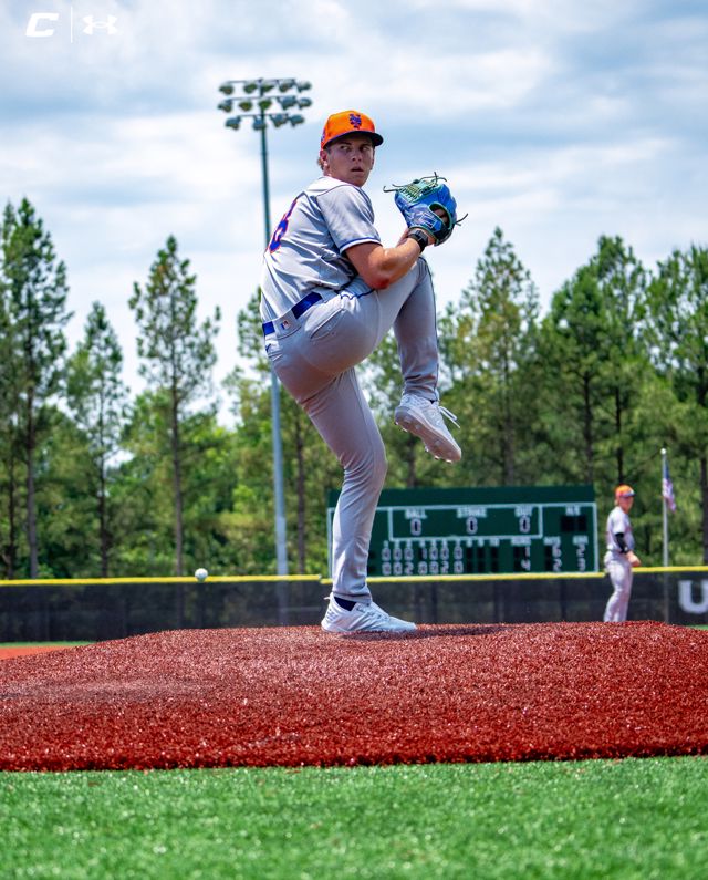 Athlete profile featured image number 1 of 4