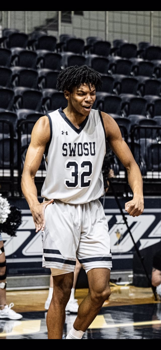 Athlete profile featured image number 4 of 5