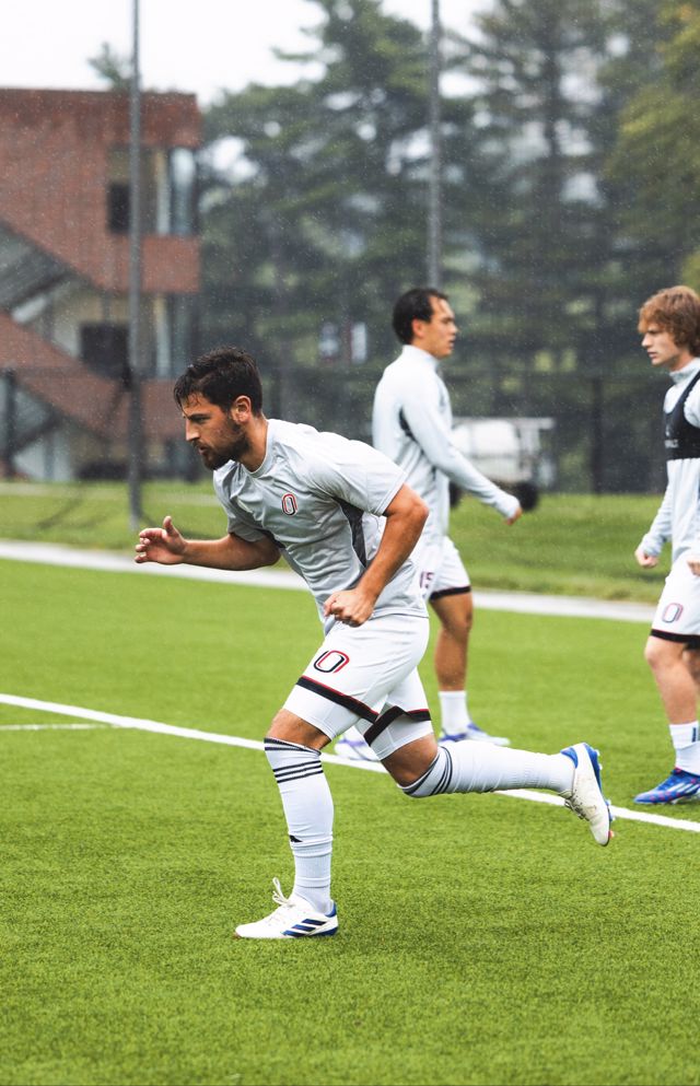 Athlete profile featured image number 1 of 4