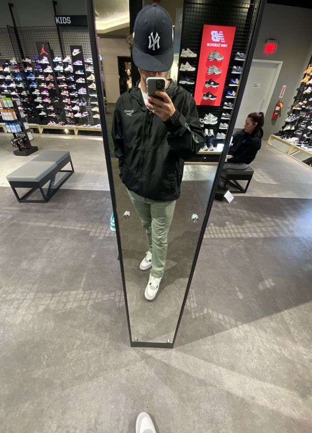 Athlete profile featured image number 3 of 4