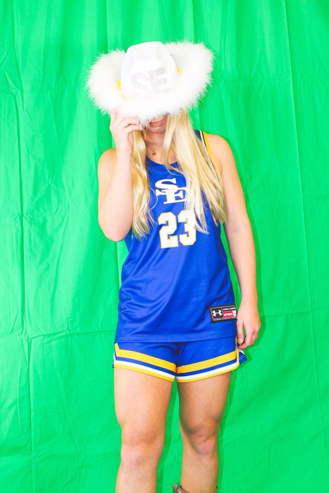 Athlete profile featured image number 2 of 10