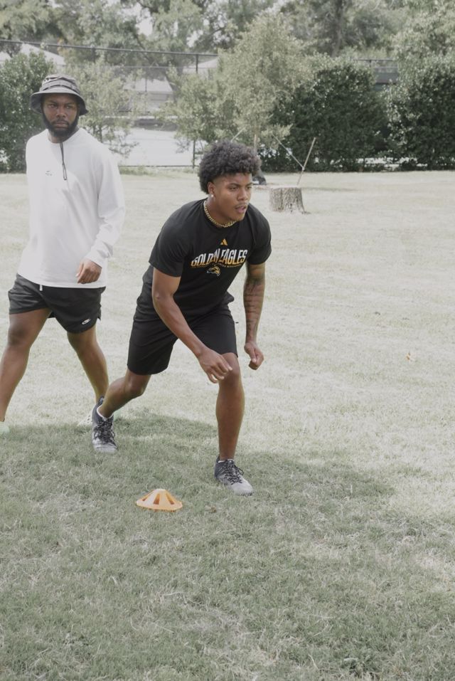 Athlete profile featured image number 4 of 10