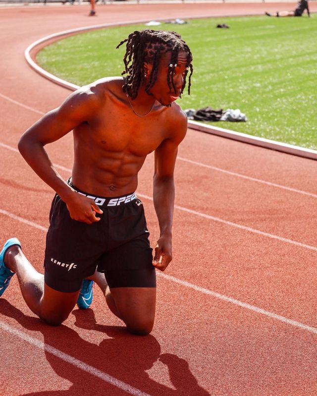 Athlete profile featured image number 3 of 5