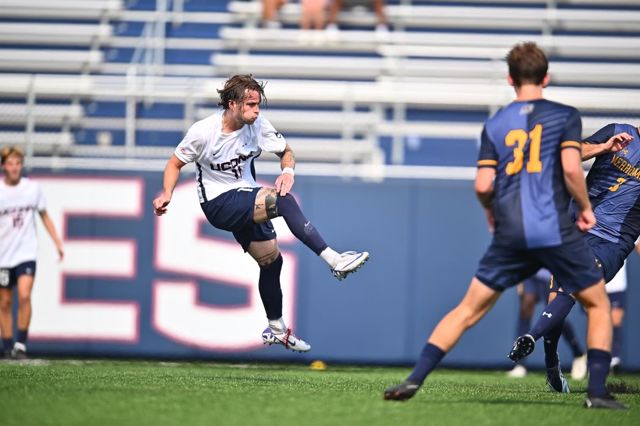Athlete profile featured image number 1 of 7