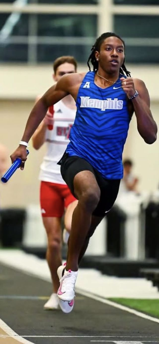 Athlete profile featured image number 2 of 5