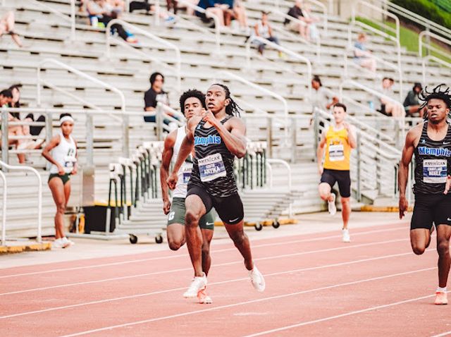 Athlete profile featured image number 3 of 5