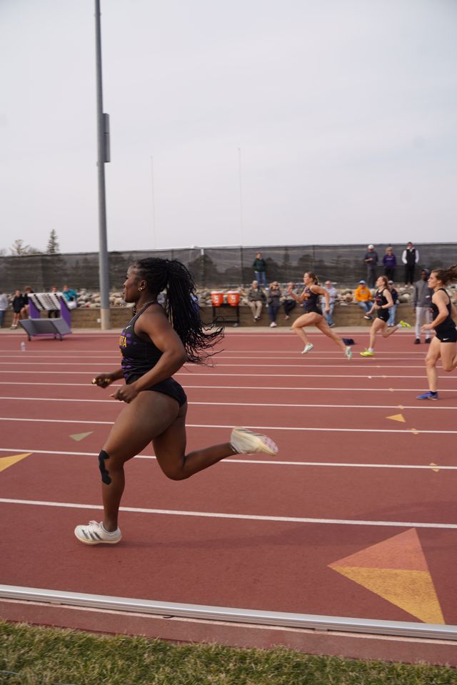 Athlete profile featured image number 3 of 4