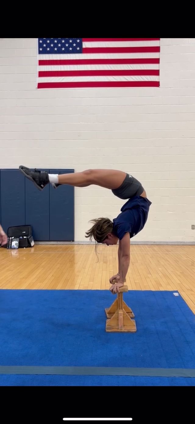 Athlete profile featured image number 1 of 4