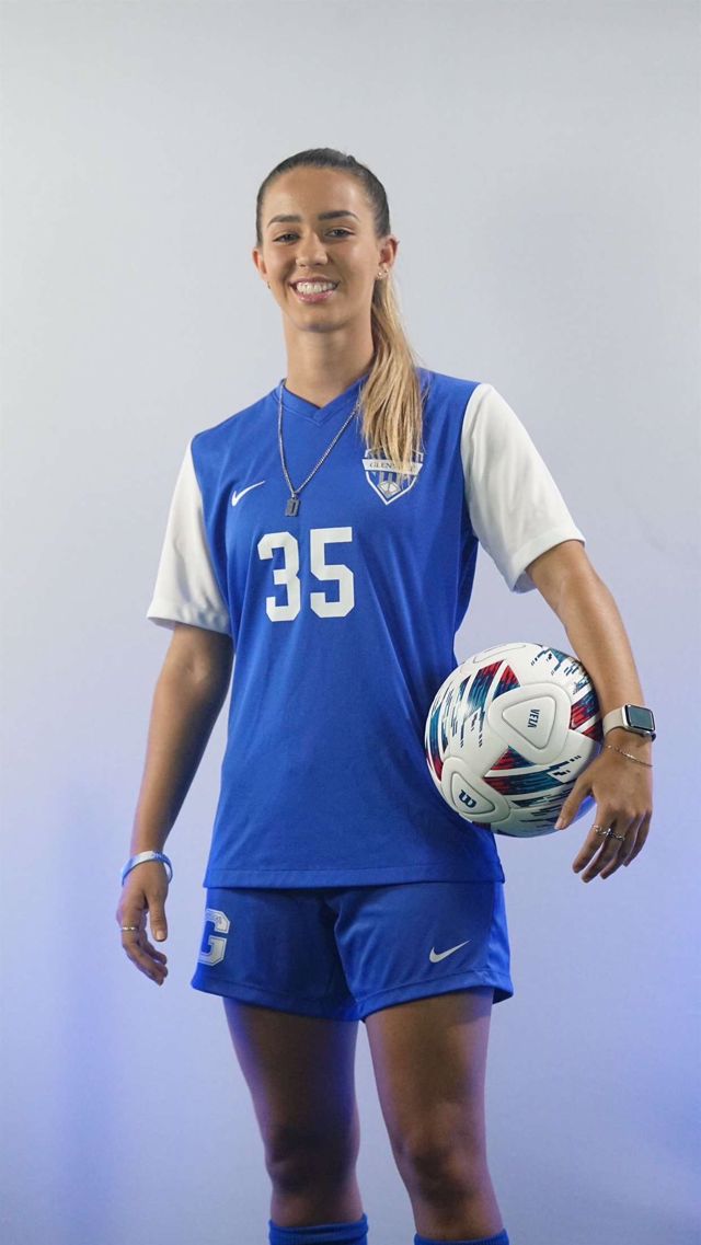 Athlete profile featured image number 1 of 5