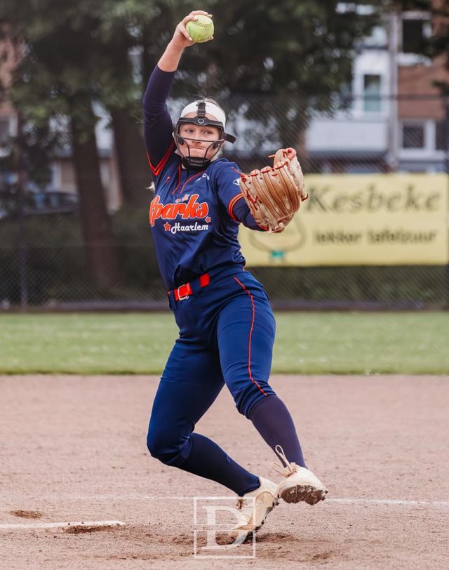 Athlete profile featured image number 2 of 5