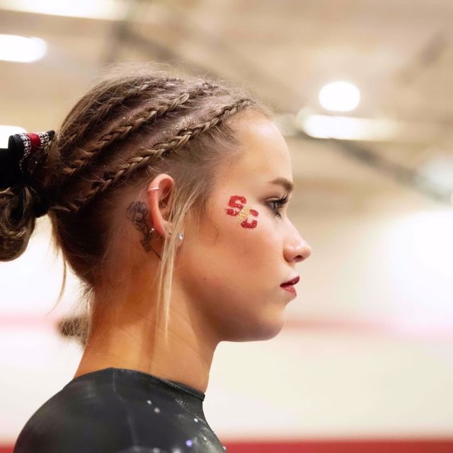 Athlete profile featured image number 2 of 4