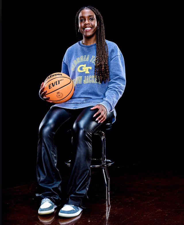 Athlete profile featured image number 4 of 4