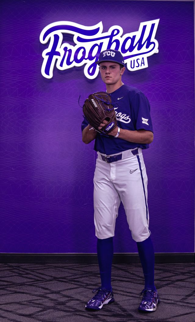 Athlete profile featured image number 1 of 4